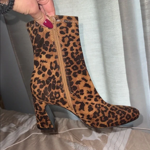 MIA ankle Booties! BRAND NEW WITHOUT TAGS - Picture 8 of 10